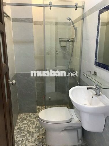 Cho thuê nhà HXH 175/6A Nguyễn Thiện Thuật P.1 Q.3