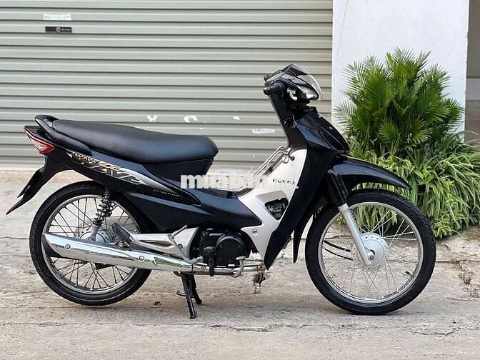 Cần bán lại chiếc Wave A100, máy zin, êm,chính chủ