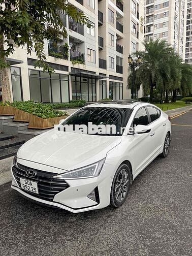 Hyundai Elantra 2021 2.0 AT - 62000 km