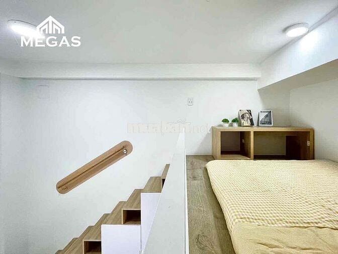 DUPLEX BAN CÔNG - ĐI BỘ QUA ĐH NGOẠI THƯƠNG