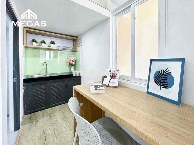 DUPLEX BAN CÔNG - ĐI BỘ QUA ĐH NGOẠI THƯƠNG