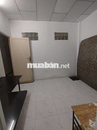 Cho thuê phòng studio full nội thất thuận tiện di chuyển qua Q1, Q2