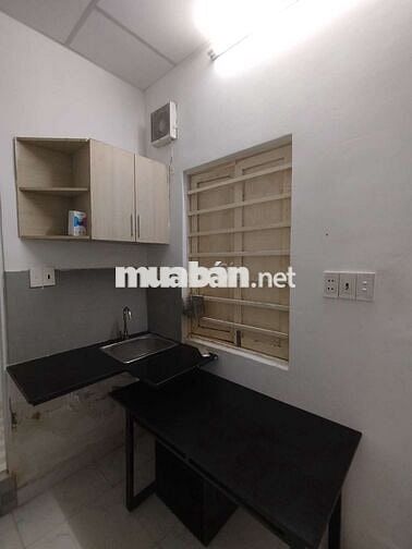 Cho thuê phòng studio full nội thất thuận tiện di chuyển qua Q1, Q2