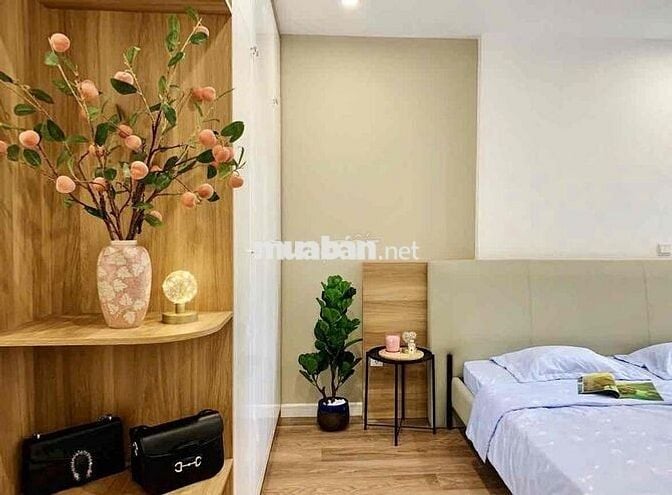 Bán căn hộ 2pn Nam Trung Yên giá nhỉnh 4 tỷ