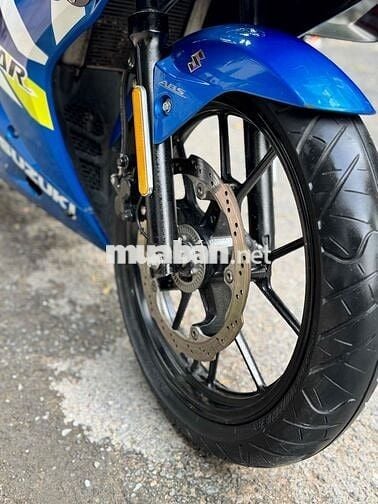 Bán GSX R150 ABS chính chủ full đồ chơi