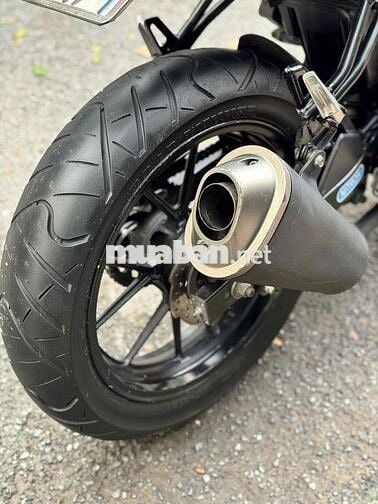Bán GSX R150 ABS chính chủ full đồ chơi