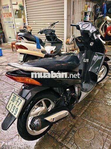 Bán xe click đang sử dụng