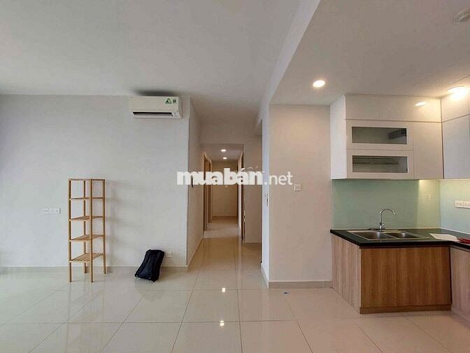 Cho thuê căn NTCB 3PN.2WC trống sẵn ở ngay-Orchard Parkview