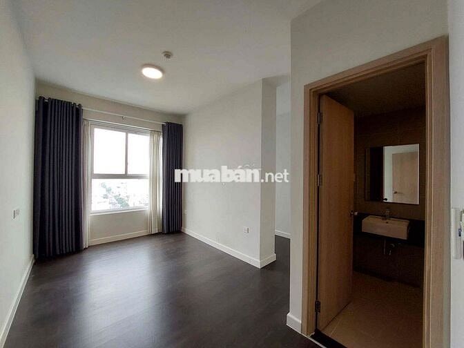 Cho thuê căn NTCB 3PN.2WC trống sẵn ở ngay-Orchard Parkview