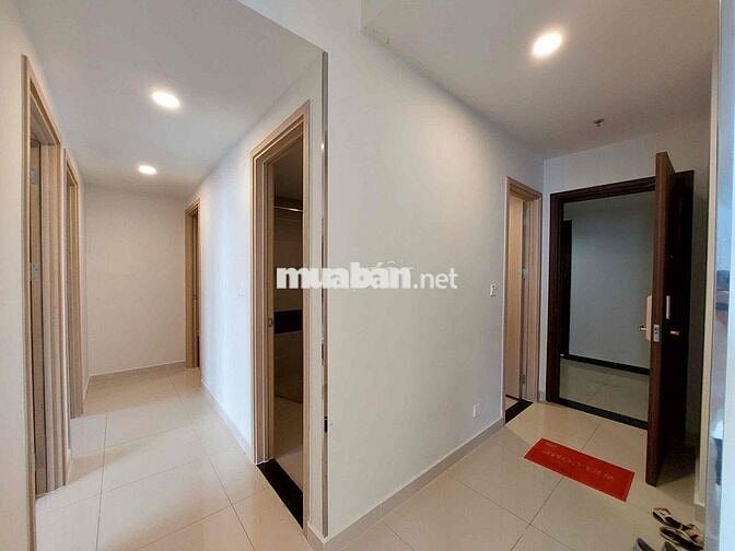 Cho thuê căn NTCB 3PN.2WC trống sẵn ở ngay-Orchard Parkview