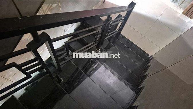 3 TẦNG BTCT LINH XUÂN THỦ ĐỨC – HẺM THÔNG, Ở NGAY-4.9Tỷ TL