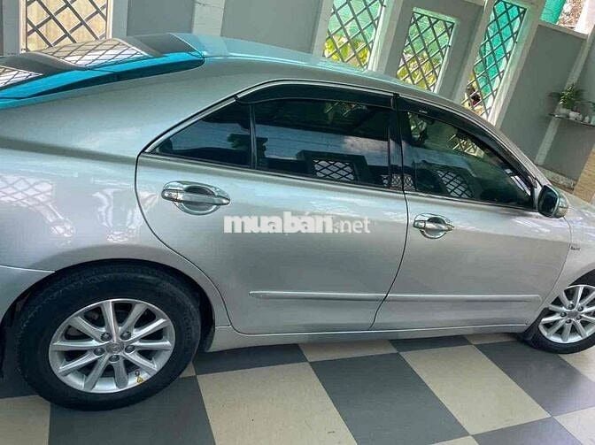Toyota Camry 2010 2.4G - 100000 km