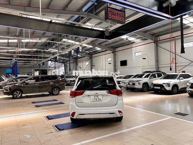 Mitsubishi Outlander 2022 2.0 Premium - 26326 km