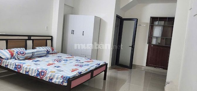 cho thuê nhà đầy đủ trang thiết bị mới toanh, chỉ cần dọn vào là ở