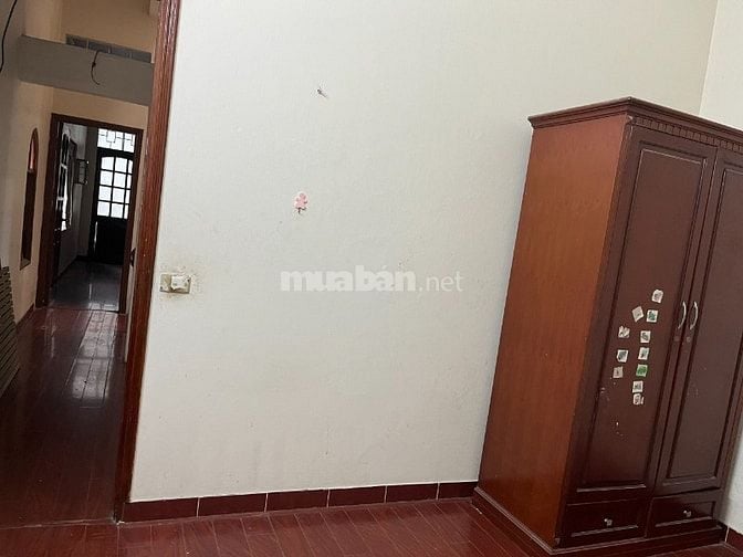  Cho thuê nhà ngõ 93 hoàng quốc việt 65m x4T giá 15tr/th