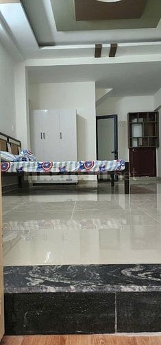 cho thuê nhà đầy đủ trang thiết bị mới toanh, chỉ cần dọn vào là ở