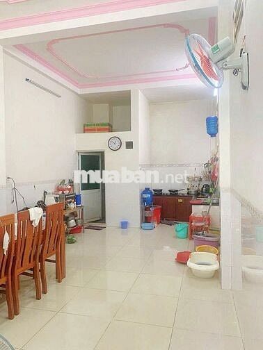 Cô Hồng Cần Bán nhà Trệt Lầu 150m2, 1ty350, SHR