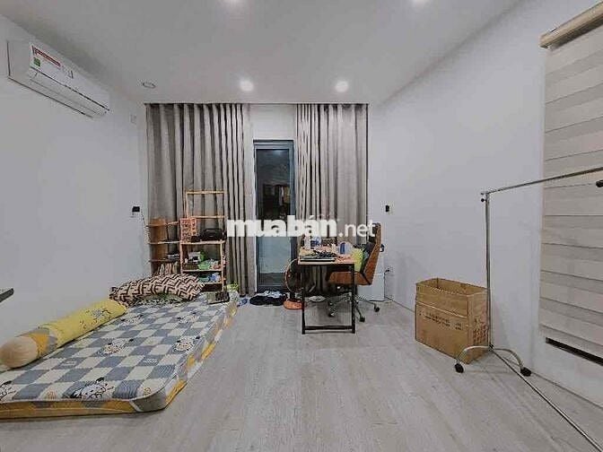 • NHÀ 4 TẤM - 4PN - Q THỦ ĐỨC CŨ • DT 81M2 (GIỮA 5 TOÀ CHUNG CƯ)