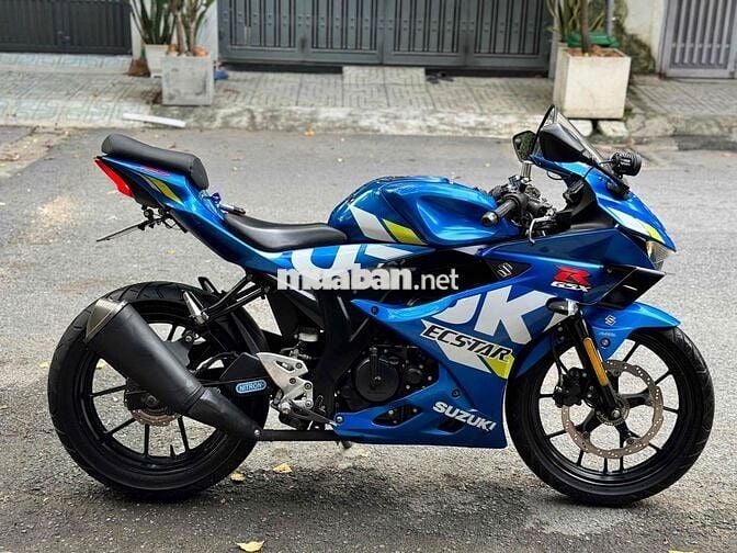 Bán GSX R150 ABS chính chủ full đồ chơi
