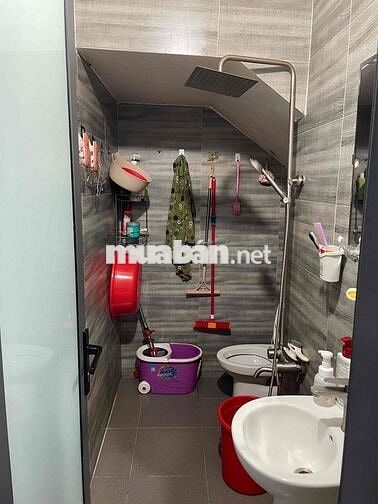 bán nhà 1 lầu ngay trung tâm Biên hoà