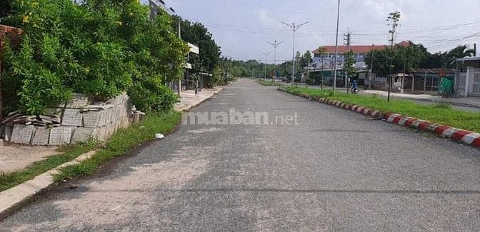 Cần bán đất mặt tiền đường Nguyễn Trọng Cát, TP. Tây Ninh