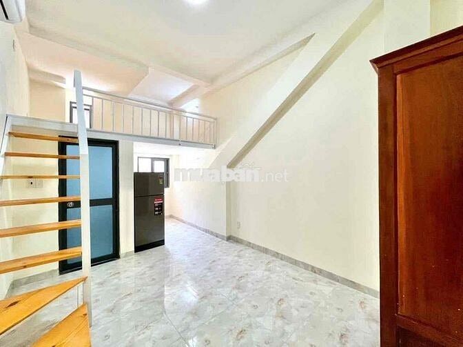 GÁC LỬNG MỚI XÂY - FULL NỘI THẤT NGAY CHỢ HOÀNG HOA THÁM