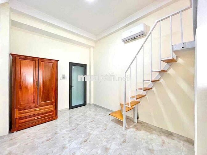 GÁC LỬNG MỚI XÂY - FULL NỘI THẤT NGAY CHỢ HOÀNG HOA THÁM