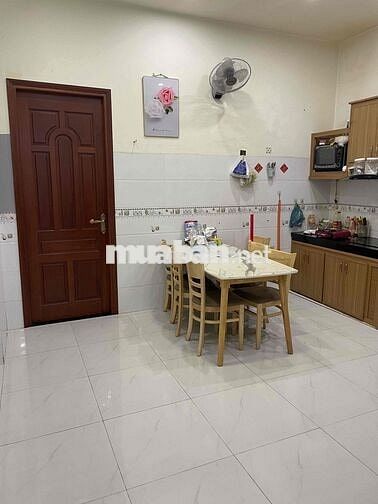 bán nhà 1 lầu ngay trung tâm Biên hoà