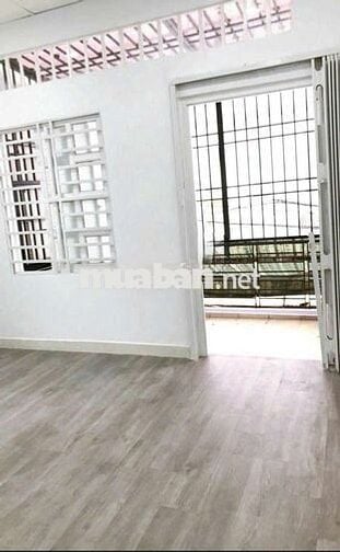 Cho thuê nhà nguyên căn.Đường Cách Mạng Tháng Tám.Phường 13.Quận 10.
