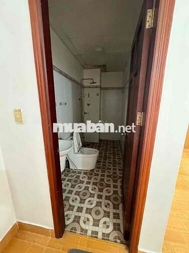Cho Thuê Phòng Sát Sân Bay Nội Thất đầy đủ, có thang máy