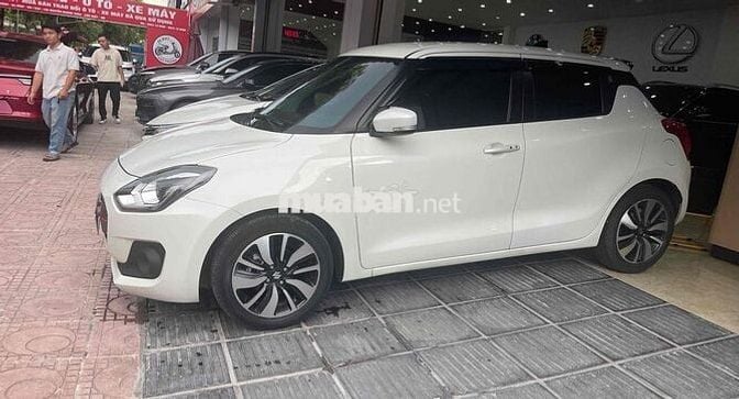 Suzuki Swift 2019 GLX 1.2 CVT - 68000 km