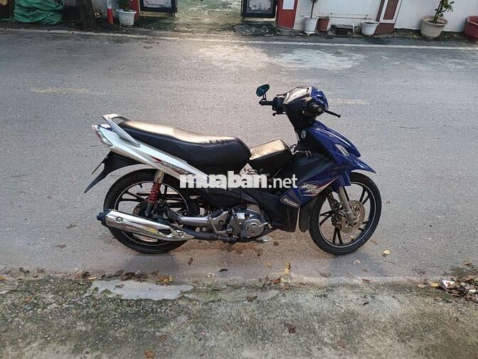 E cần bán hoặc gluu xe ga