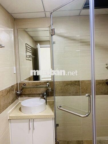 Cho thuê căn hộ chung cư The Monarchy, 15 triệu VND, 70 m2, 2PN, 2WC