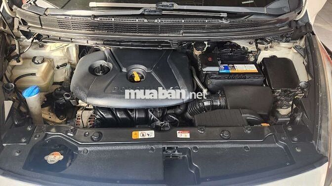 Kia Rondo dklb 2016, số tự động, xe gia đình