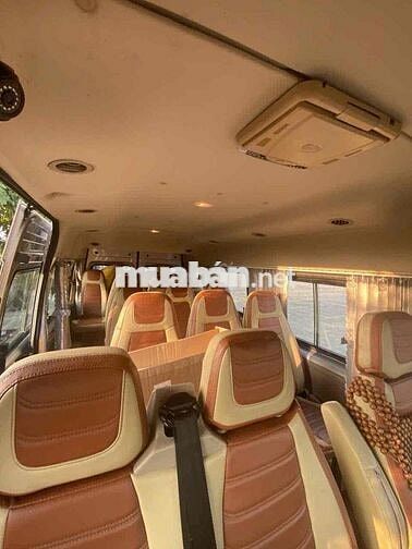Ford Transit 2016 xe đưa đón học sinh