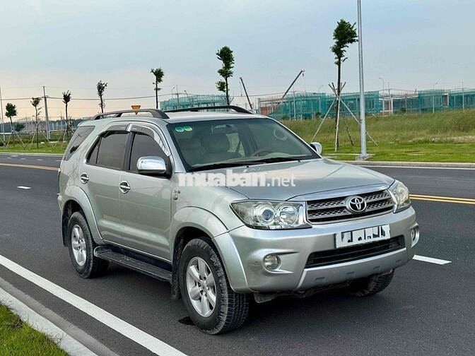 Toyota Fortuner 2010 2.5G - 395000 km