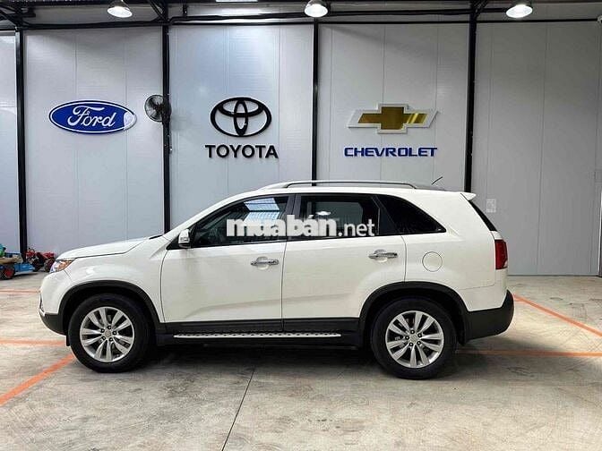 Kia Sorento 2012 GAT 2WD 2.4 - 124000 km