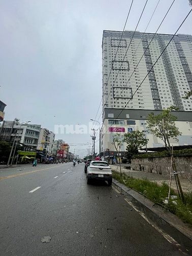 CHO THUÊ NHÀ MẶT TIỀN NGAY NGÃ TƯ TẠ QUANG BỮU CAO LỖ 2CĂN ĐÔI 8x20