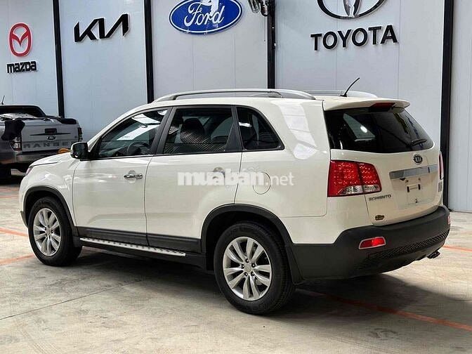 Kia Sorento 2012 GAT 2WD 2.4 - 124000 km