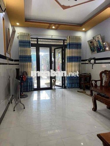 NHÀ ĐẸP 100M2 CHỦ GẤP BÁN NGAY CHỢ THỚI TỨ TRỊNH THỊ MIẾNG SIÊU RẺ