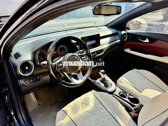 Kia Cerato 2020 2.0 AT Premium