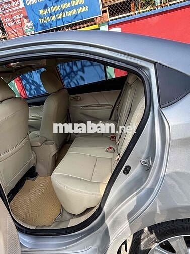 Toyota Vios 2017 - 100000 km