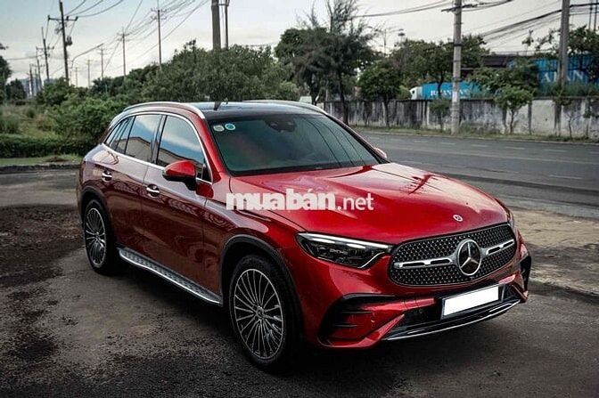 GLC300 4Matic All New - 9000 km - 2tỷ2 là LẤY