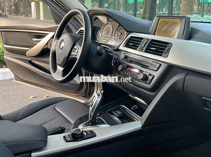 BMW SERI 320i.đời 2014.nhập đức.động cơ 2.0L