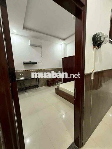 Bán nhà mặt tiền Vũ Ngọc Phan bên chợ Hoà Khánh