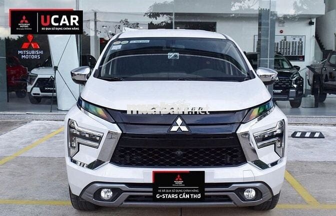 Mitsubishi Xpander Premium 2023 trắng