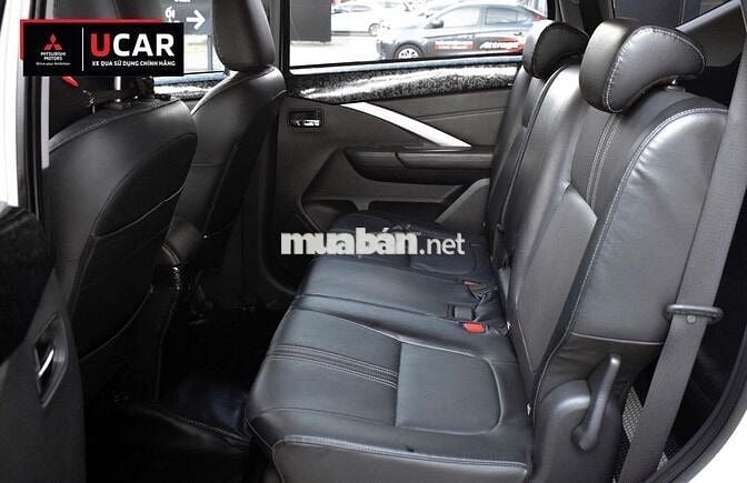 Mitsubishi Xpander Premium 2023 trắng