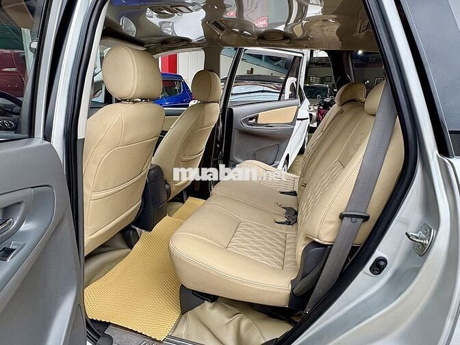 Toyota Innova 2014 2.0E - 132000 km