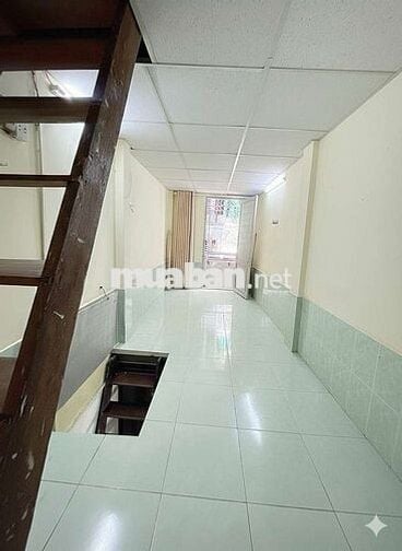 Nhà Bán Siêu Hiếm! Nhà 2 Lầu Âu Cơ Trung Tâm Tân Bình Chỉ 1.8 Tỷ