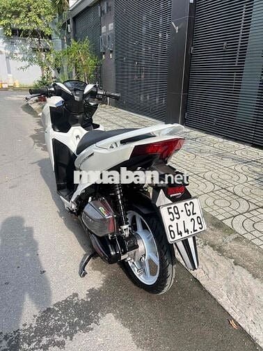 VARIO KIỂNG BSTP TRẮNG ĐEN